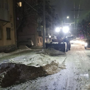 Владимирских автовладельцев попросили переставить машины с 18 улиц