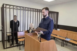 Во Владимире двоих взрослых и подростка арестовали за дебош в такси и на вокзале