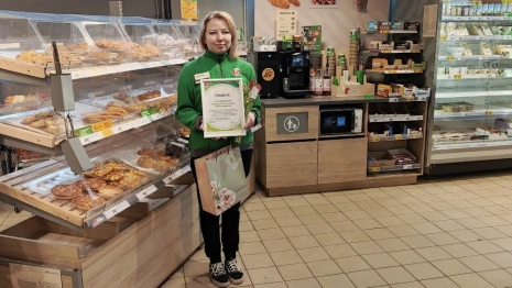 «Пятерочка» наградила сотрудницу из Юрьев-Польского за спасение детей при пожаре