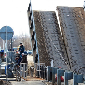 Жителям Вязниковского района напомнили о разводе наплавного моста