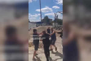Драка между водителями автобусов в Муроме попала на видео