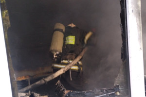 Пострадавшая на пожаре под Судогдой 96-летняя женщина умерла в машине скорой помощи