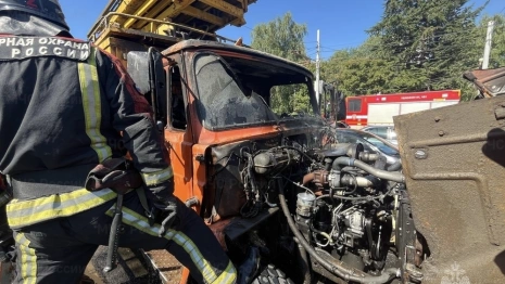 Во Владимире загорелась машина аварийной службы