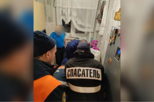 Во Владимире спасатели дважды помогли упавшим пожилым женщинам