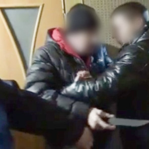 Жителя Мурома осудили на 9 лет за убийство приятеля топором