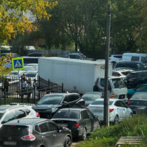 Родители школьников во Владимире спровоцировали хаос на дорогах