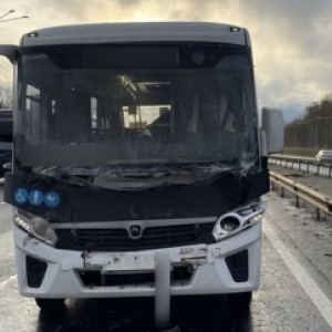На М-7 в Собинском районе 3 пассажира автобуса пострадали после ДТП с фурой