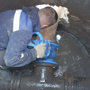 В Кольчугино коммунальщики забили на состояние скважин в трех поселках