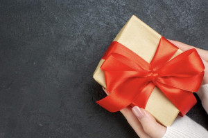 Владимирцы готовы потратить на подарки к 23 февраля меньше 5 тыс. рублей