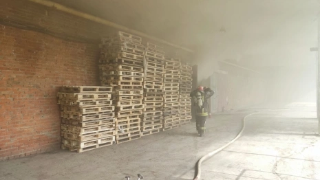 Во Владимире из загоревшегося склада «Светофора» эвакуировали 34 человека