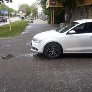 В Муроме автомобилистка сбила 50-летнего пешехода при выезде со двора