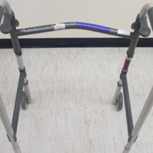 Во Владимирской области ребенка-инвалида лишили средств реабилитации