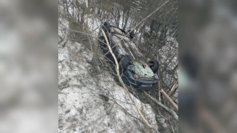 В Коврове спасатели вызволили зажатых в салоне людей после ДТП