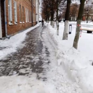 Причиной обледеневших тротуаров в Юрьев-Польском стала поломка уборочной машины