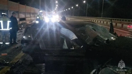 На М-12 во Владимирской области BMW влетела в отбойник