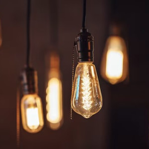 Снег и ураган оставили жителей Владимирской области без света