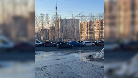 Во Владимире 6 машин столкнулись «паровозиком»
