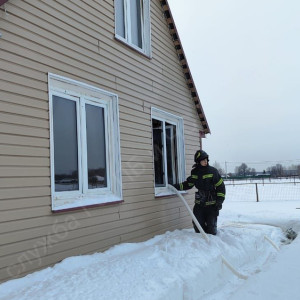 В Александровском районе загорелась сауна