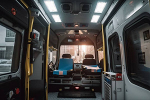 В Кольчугино бывшая главврач ЦРБ 29 раз прокатилась на служебном авто по личным делам