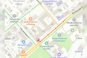 Центр Владимира встал в пробку из-за ДТП