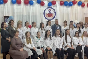 В кольчугинской школе №6 открылся первый в городе медицинский класс