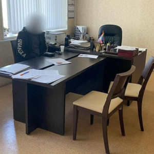 Узбека будут судить за попытку дать взятку сотруднику ГАИ на экзамене в Кольчугино