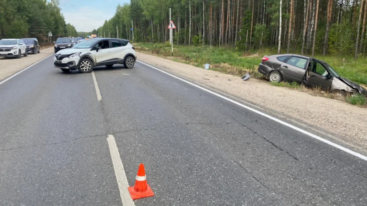 Во Владимирской области женщина устроила на трассе ДТП с пострадавшим