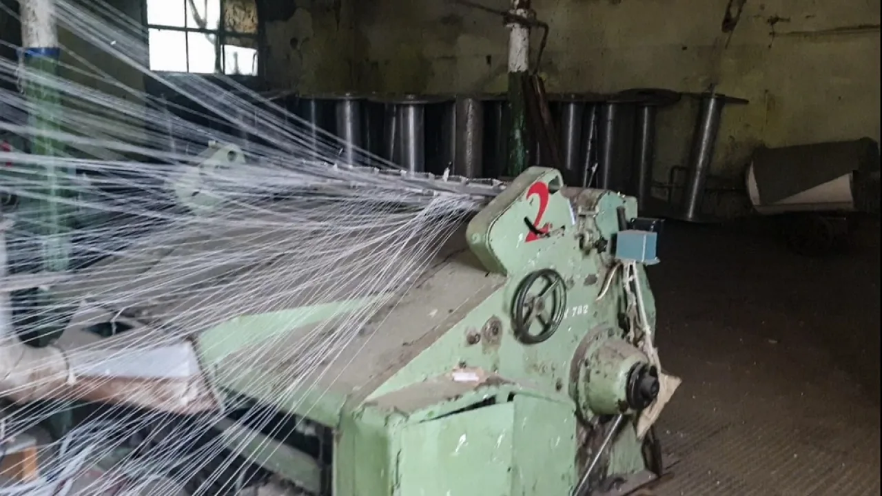 В Вязниках сотрудникам производства льняных тканей задолжали 9 млн рублей по зарплате