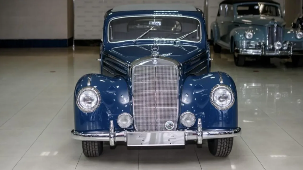 Во Владимире на продажу выставили 72-летний Mercedes