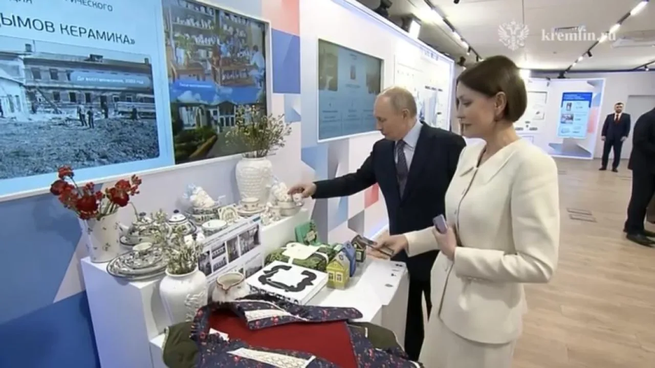 Путин высоко оценил керамику от суздальского мясника