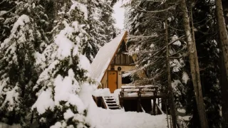 Рай в шалаше. Где во Владимирской области можно пожить в A-frame домах