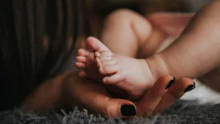 Раскрыта статистика по родившим в 14 и 15 лет девочкам из Владимирской области