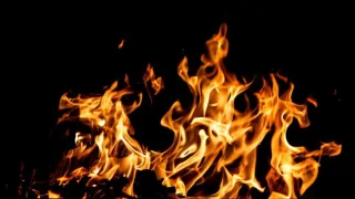 В Меленках из горящего здания эвакуировали 10 человек 