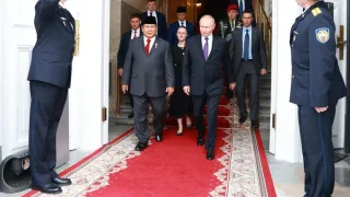 Жительница Коврова стала переводчицей Путина на переговорах с президентом Индонезии