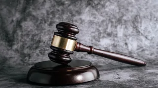 Во Владимире участкового осудили за подтасовку фактов и сокрытие преступления