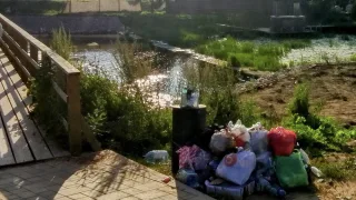 Жители Суздаля возмутились горами мусора после праздников