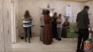 Силовики наведались в цыганский табор в Кольчугинском районе
