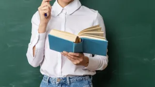 Владимирцы пожаловались на острую нехватку учителей в школе №2