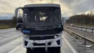 На М-7 в Собинском районе 3 пассажира автобуса пострадали после ДТП с фурой