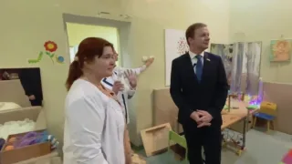 Депутат Госдумы подарил «Коробку храбрости» детям во владимирском центре спецмедпомощи