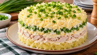 Ум отъешь: готовлю слоеный салат с курицей, картошкой и плавленым сыром — бюджетные продукты, а выглядит по-царски