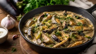 Баклажаны в сметане: новый хит — вкуснее и нежнее мяса, а продукты с огорода