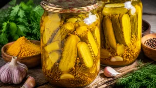 Вместо обычных огурчиков делаю алжирские: яркая заготовка с восточным вкусом — гости умоляют дать рецепт