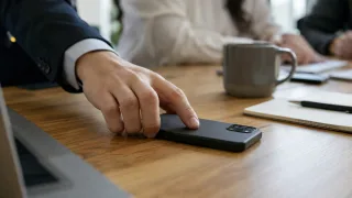 Секретная функция смартфона, про которую не знают 90% пользователей: просто переверните гаджет