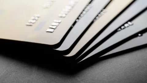 В Кольчугино состоится судебное разбирательство по делу о продаже банковских карт