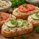 Вместо тунца беру куриное филе: обалденная мясная намазка для бутербродов — ум отъешь