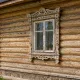 Почерневший деревянный дом снова стал светлым: копеечное средство работает моментально — совет соседа-пенсионера