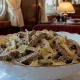 Салат «Пассажирский» многими забыт, а это классика СССР: настоящий хит вагонов-ресторанов