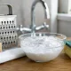 Тру хозяйственное мыло и добавляю пасту: кухня и ванная сверкают как новые — копеечное средство