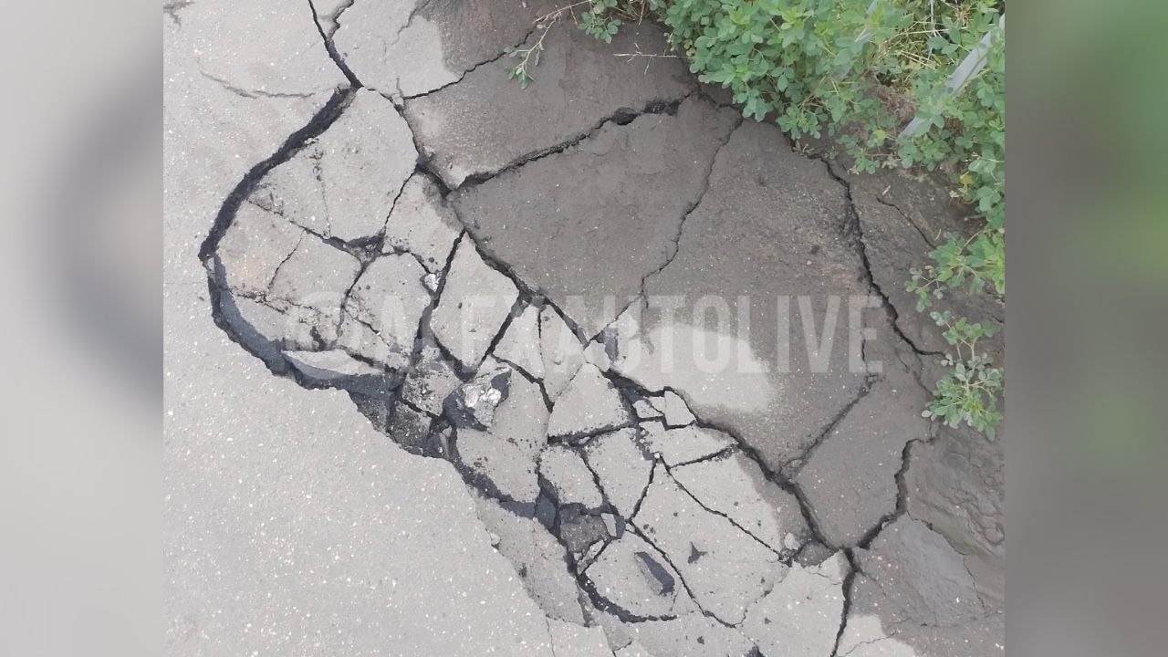 В Александрове на мосту провалился асфальт - День во Владимире